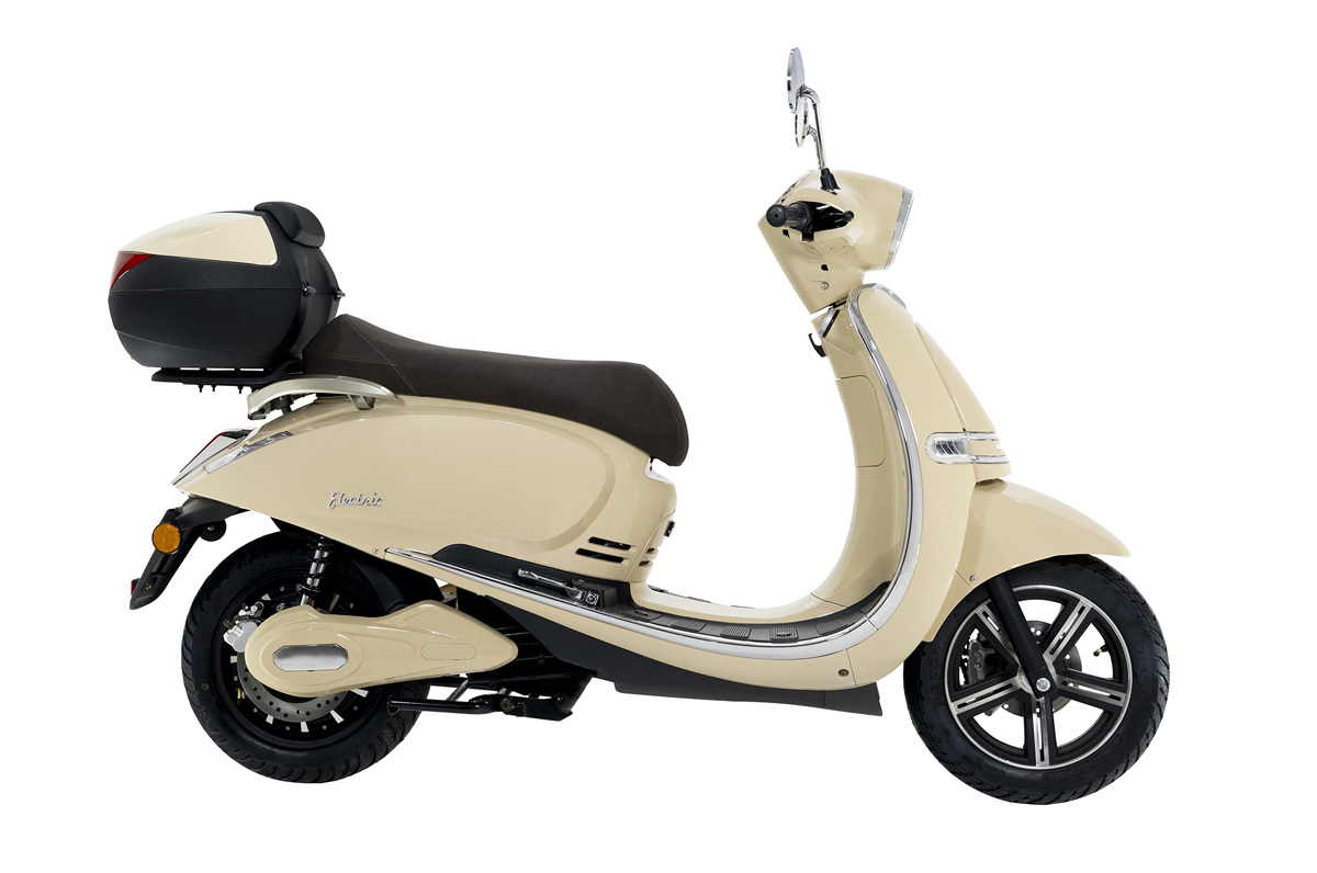 EFUN PUSA CREMA LATERAL